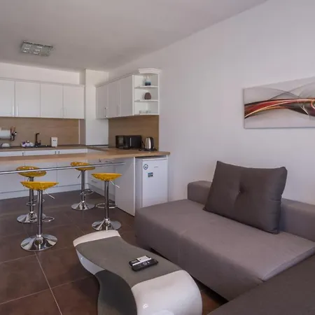 Salia Apartments Tsarevo Exterior photo
