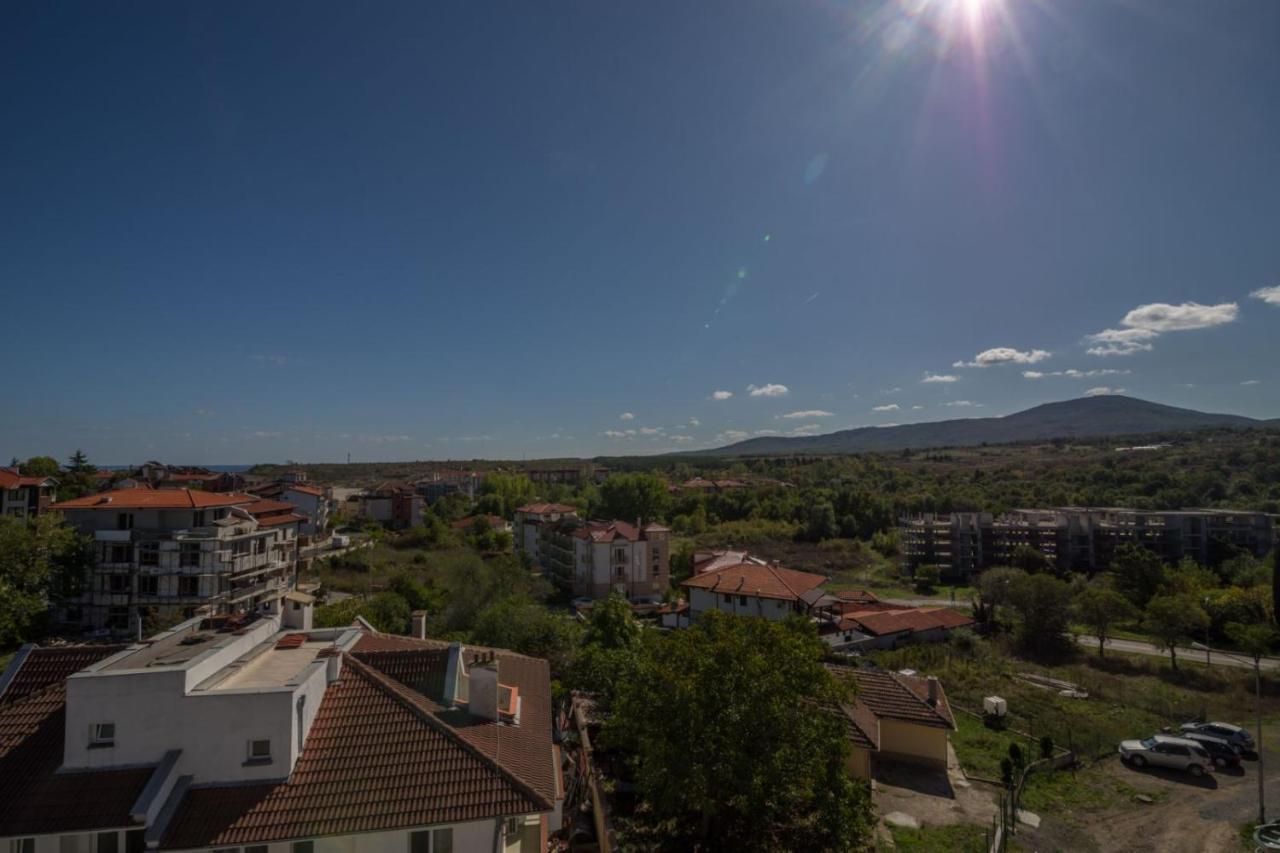 Salia * Tsarevo